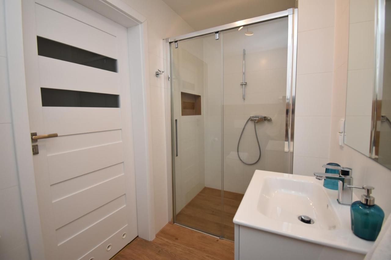 Apartamenty Pod Skalitem 什切尔克 外观 照片